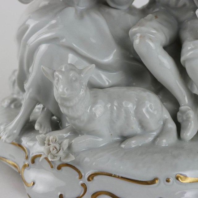 Sculpture in White Porcelain from Unter Weiss Bach, 20th Century For Sale - Image 4 of 10