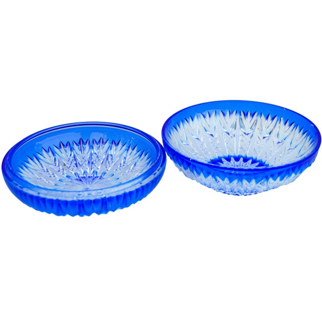 Crystal-Cut Blue Lidded Bowl For Sale In New York - Image 6 of 8
