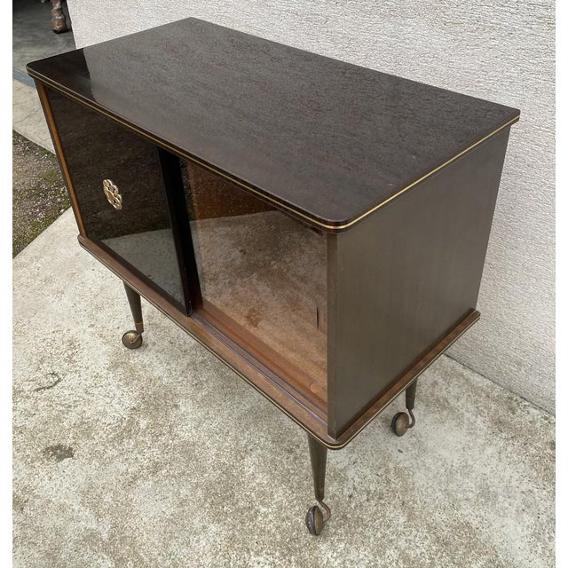 Vintage Display Bar Cabinet on Wheels, 1960s-1970s For Sale - Image 6 of 9