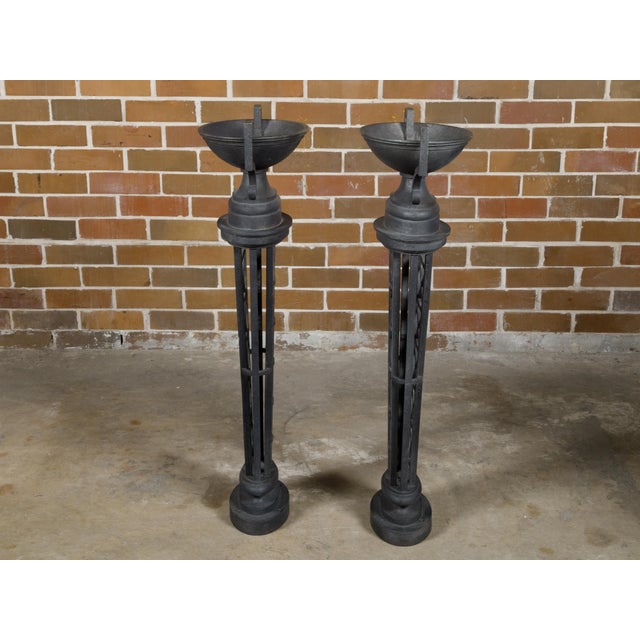 Pair of English Victorian 19th Century Cast Iron Planters with Neoclassical Urns For Sale - Image 4 of 12