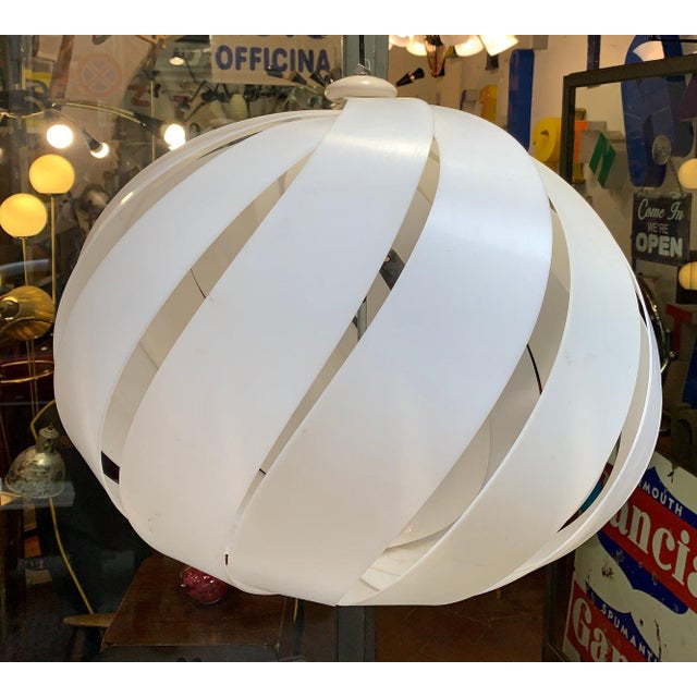 Guzzini Harvey Pendant by Carlo Porzio for Guzzini, Italy, 1970s For Sale - Image 4 of 7