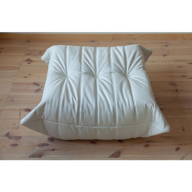 Ligne Roset Set of White Leather Togo Pouf and 2-Seat Sofa by Michel Ducaroy for Ligne Roset For Sale - Image 4 of 5