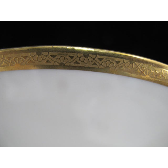 Early 20th Century Royal Doulton H2909 Gold Gilt Rim Bone White 10 1/4" Dinner Plate Set of 2 For Sale - Image 5 of 5