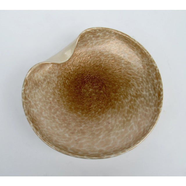 Mid-Century Modern C.1960's Italian Hand-Blown Murano Bowl With Bronze Speckling by Alfredo Barbini For Sale - Image 3 of 13