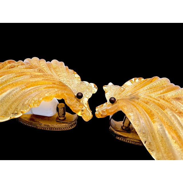Murano Glass Shell-Shaped Dew Glass Wall Lamps from Manifattura Di Murano, 1960s, Set of 2 For Sale - Image 6 of 16