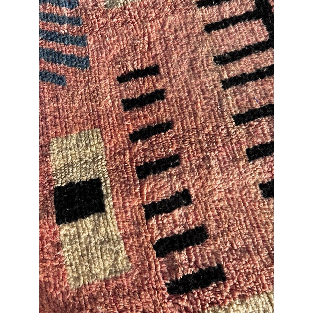 Textile Moroccan Boujad Wool Rug, 1990 For Sale - Image 7 of 12