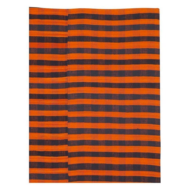 Galerie Shabab Collection Mid-20th Century Orange and Black Turkish Flat-Weave Kilim Room Size Accent Rug For Sale - Image 4 of 10