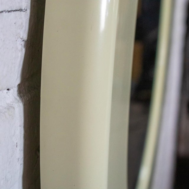 Late 20th Century Modern Wall Mirror W/Round Off White Plastic Frame For Sale - Image 16 of 18