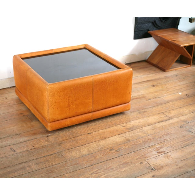 1970s Vintage Coffee Table in Leather and Black Glass, 1970s For Sale - Image 5 of 16