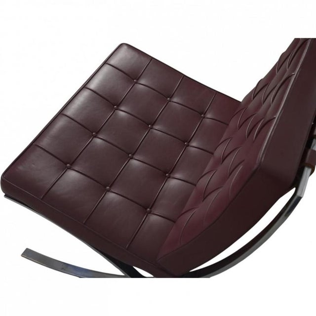 2000 - 2009 Barcelona Chair in Burgundy Leather by Ludwig Mies van der Rohe, 2000s For Sale - Image 5 of 18