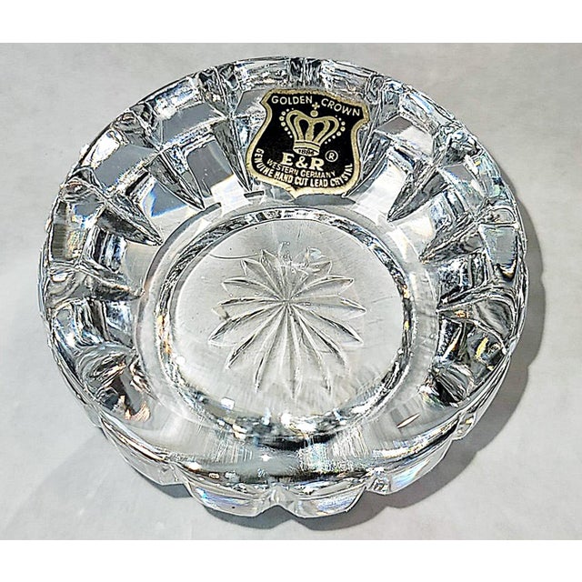 Decorative post-war West German lead crystal paper weight in excellent condition.