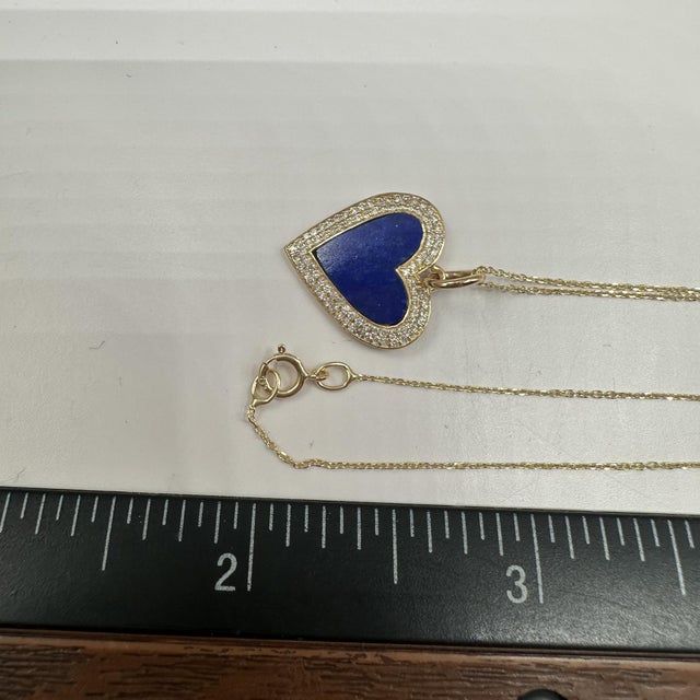 Early 21st Century Diamond & Lapis Heart Pendant Necklace in 14kt Yellow Gold – 18in, New For Sale - Image 5 of 5