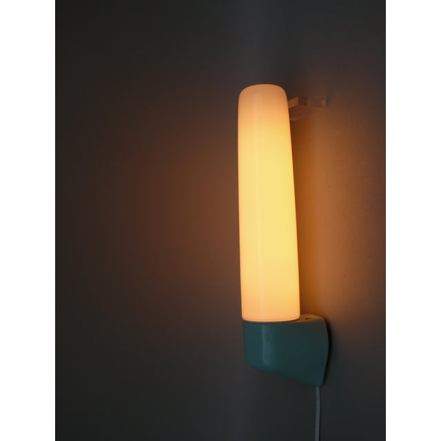 1960s Glass Mirror Lights by Wilhelm Wagenfeld for Lindner GmbH, Bamberg, 1960, Set of 2 For Sale - Image 5 of 17