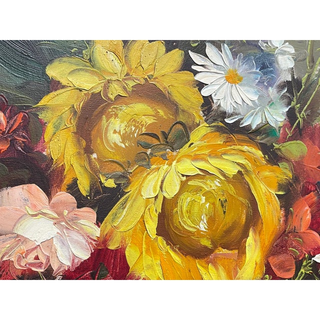 Vintage Floral Still Life Oil Painting in Frame | Elegant European Bouquet With Roses & Daisies | Classic Traditional Wall Art For Sale - Image 4 of 13
