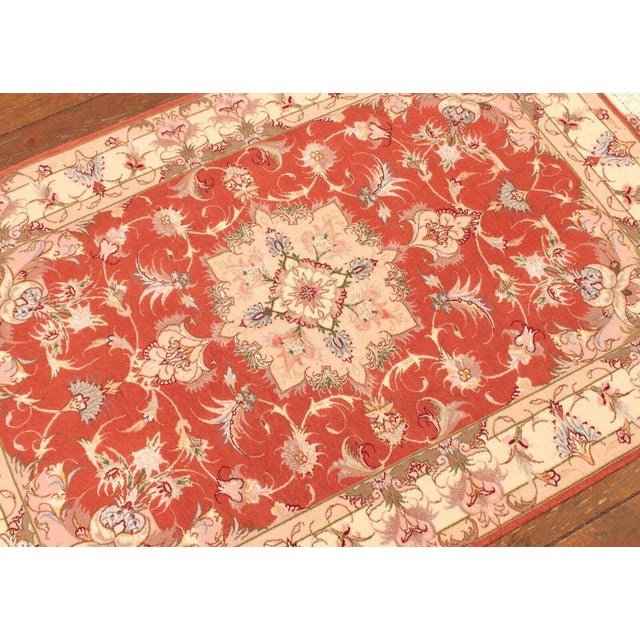 Red Middle Eastern Hand-Knotted Rug in Wool & Silk For Sale - Image 8 of 11