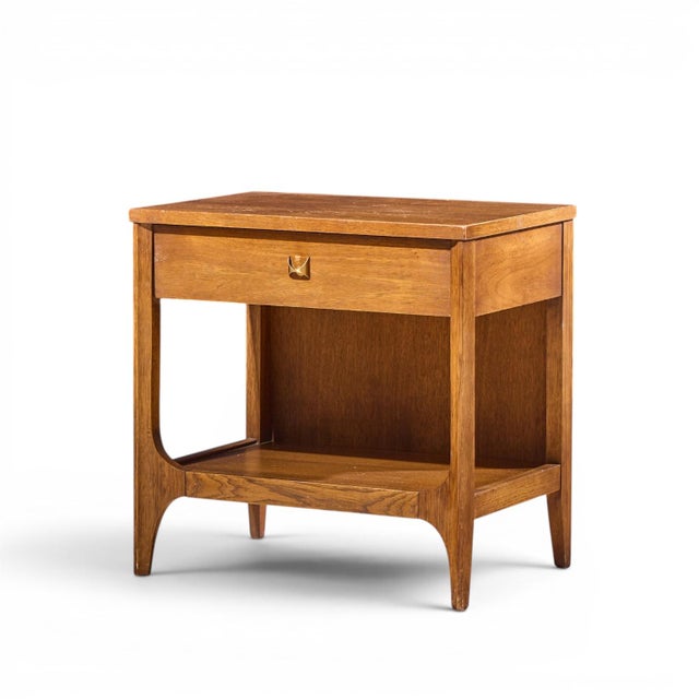 Brown Broyhill Brasilia Mid Century Walnut and Brass Nightstands - Pair For Sale - Image 8 of 11