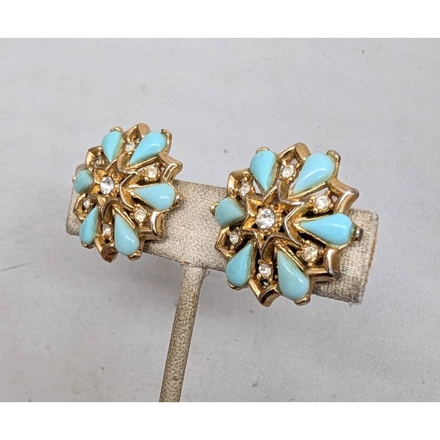 1950s Vintage 1950s Signed Trifari Faux-Turquoise & Clear Rhinestone Clip Earrings-2 Pieces For Sale - Image 5 of 7
