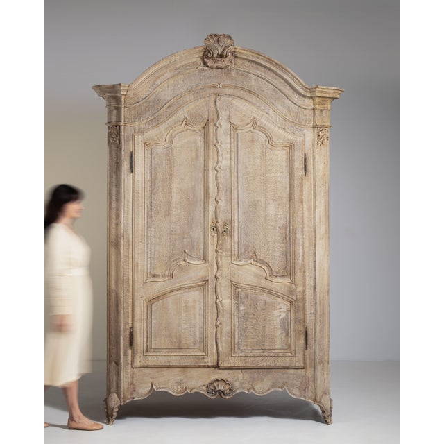 Louis XV Oak Wardrobe, Rococo Style, France, Early 19th Century For Sale - Image 4 of 15
