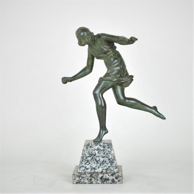 P Le Faguays, Art Deco Woman with Ball, 20th Century, Bronze For Sale - Image 12 of 18