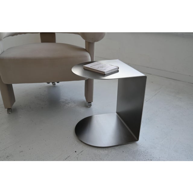 Contemporary C-Shaped Side Table in Brushed Stainless Steel by Veliento For Sale - Image 3 of 11