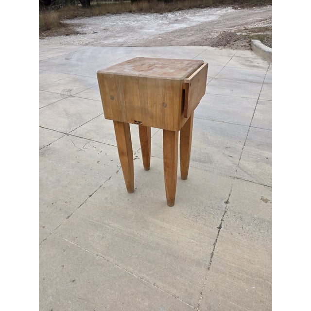 Charming small scale Pro chef 10inch thick John Boos Butcher Block.