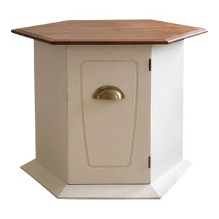 Vintage Mersman Hexagonal End Table / Accent Cabinet – Refinished Cream & Natural Wood For Sale