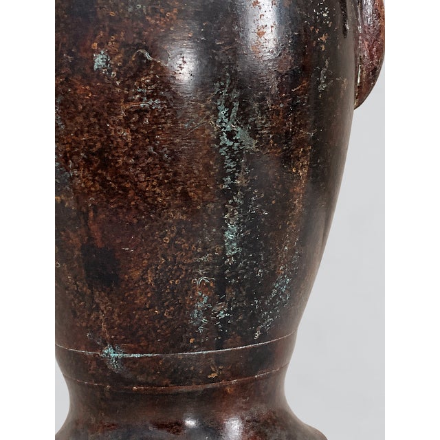 Early 19th-Century French Empire Patinated Bronze Swan-Handle Vase For Sale - Image 4 of 9