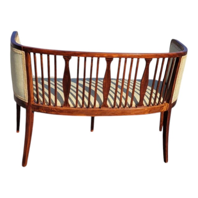 Traditional 1920s Edwardian English Window Bench Refinished Upholstered Seat For Sale - Image 3 of 18