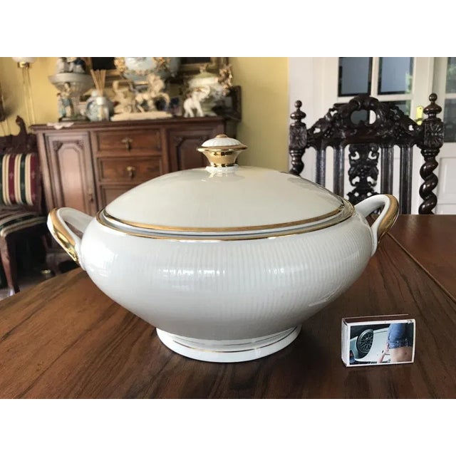 1940s Porcelain Soup Toureen from Schumann Bavaria, 1940s For Sale - Image 5 of 13