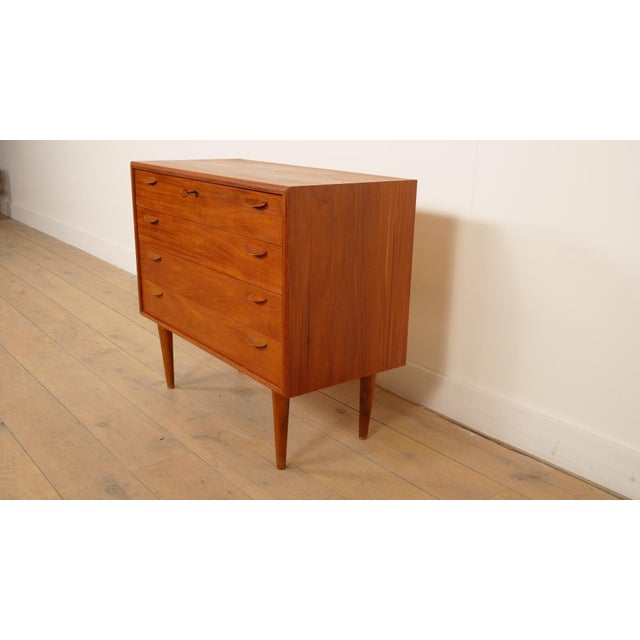 1960s Vintage Danish Chest of Drawers in Teak, 1960 For Sale - Image 5 of 12