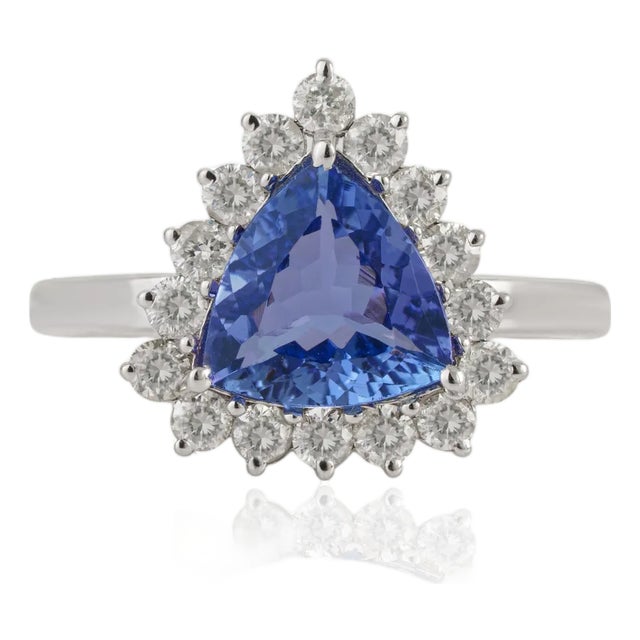 Victorian 1.38ct Trillion-Cut Tanzanite & Diamond Halo Ring 18k White Gold Size 5 For Sale