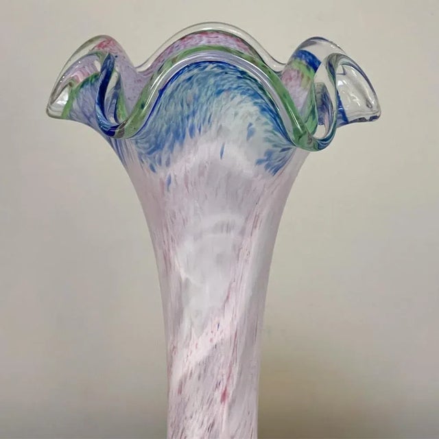 Mid-Century Murano Glass Ruffled Top Vase For Sale In Dallas - Image 6 of 13