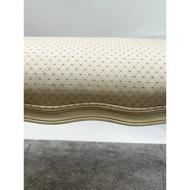 Off-white 20th C French Louis XV Style Off-White & Beige Upholstered Bench or Window Seat For Sale - Image 8 of 11