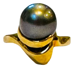 Black Tahitian Pearl 9.3 MM Cocktail Ring 18 Karat Yellow Gold