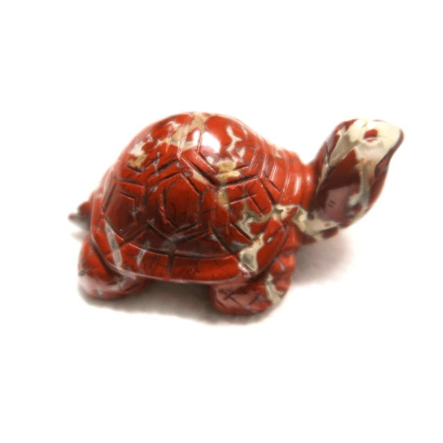 Figurative Miniature Red and White Turtle - Hand Carved From Natural Brecciated Jasper For Sale - Image 3 of 6