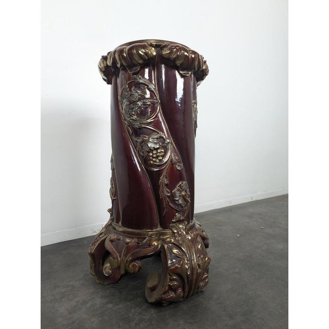 Bordeaux and Gold Glazed Ceramic Pedestal Column, in Very Good conditions.