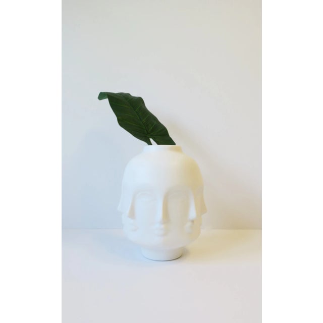 White Sculpture Vase Faces, Surrealist/Surrealism Style, Circa Early 21st C For Sale - Image 10 of 14