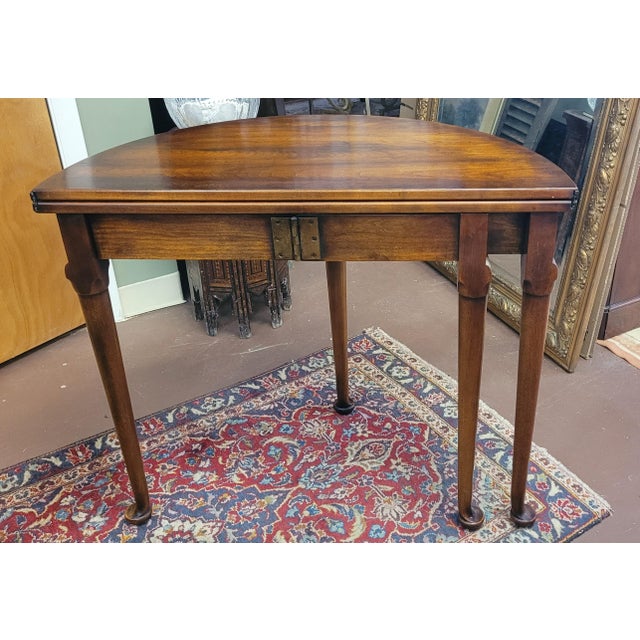 A beautiful Statton Furniture flip top console table or credenza. Measuring 34 in wide by 17 in closed by 30 in tall open...