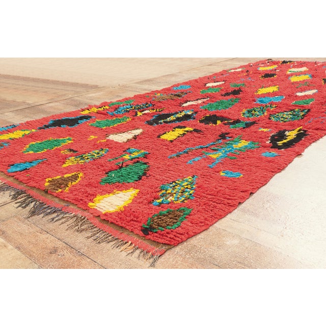 Red Vintage Boujad Moroccan Rug, 04'07 X 09'07 For Sale - Image 8 of 10