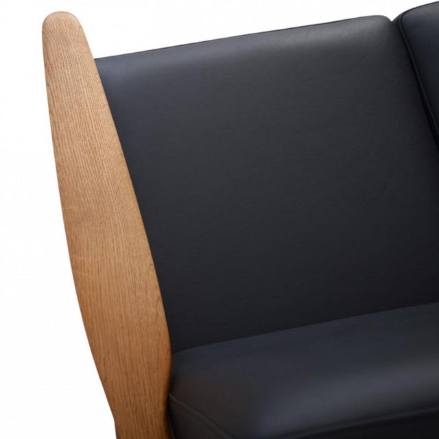 GE240 3-Seater Sofa in Oak by Hans J. Wegner, 1980s For Sale - Image 14 of 18