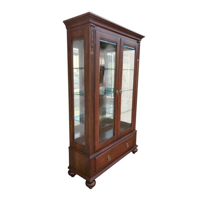 Traditional 1990s Ethan Allen British Classics Curio Cabinet China Hutch Display Breakfront Cherry For Sale - Image 3 of 14