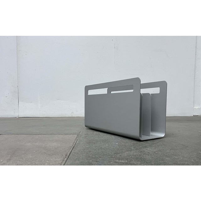 Minimalist Aluminum Magazine Rack by Norman Foster for Helit, Germany, 1990s For Sale - Image 15 of 18