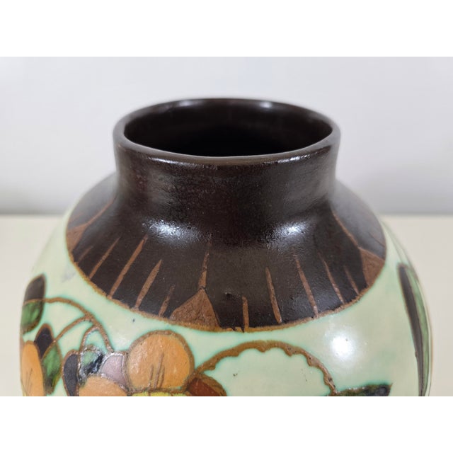 1930s Art Deco Model D1847 Vase by Charles Catteau for Boch Frères Keramis, Belgium, 1930 For Sale - Image 5 of 9