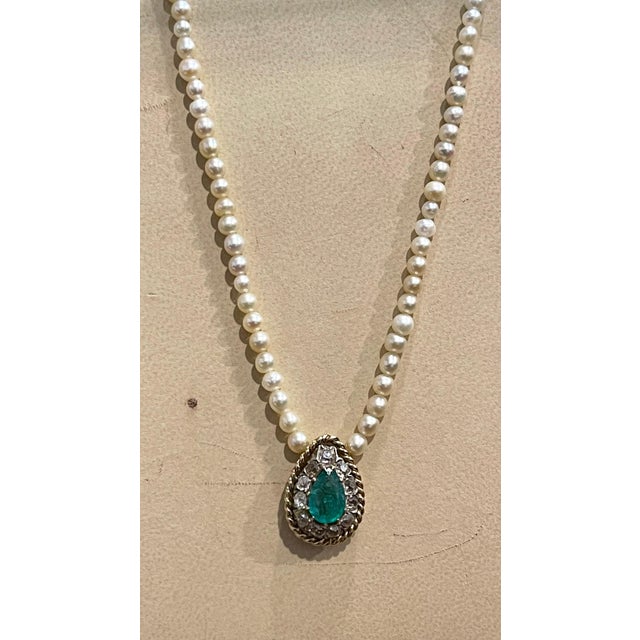 120 Years Old GIA Certified Natural Basra Pearls & Emerald Necklace 14KY Gold For Sale - Image 4 of 18