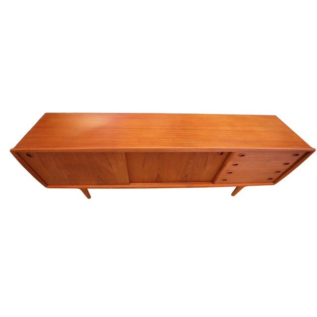 Long Sideboard in Teak with Drawers and Sliding Doors from H.P. Hansen, 1960s For Sale - Image 13 of 18