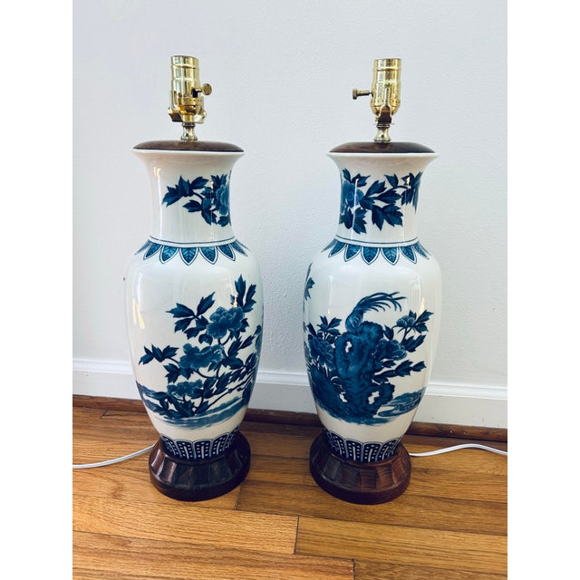 1960s Large Vintage Chinoiserie Lamp - A Pair For Sale In Houston - Image 6 of 12