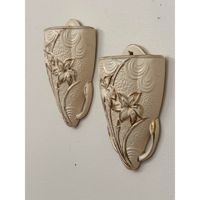 Art Deco 1930's Vintage Art Deco English Pottery Arthur Wood Floral Cream & Gold Wall Pockets, a Pair For Sale - Image 3 of 12