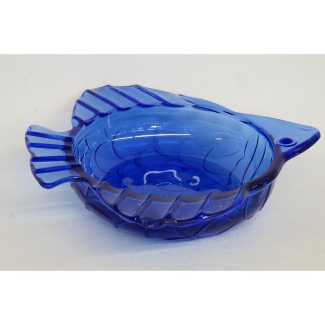 Early 20th Century Hazel Atlas Cobalt Blue Angel Fish Bowl Depression Glass Ashtray Dish 4888b For Sale - Image 5 of 12