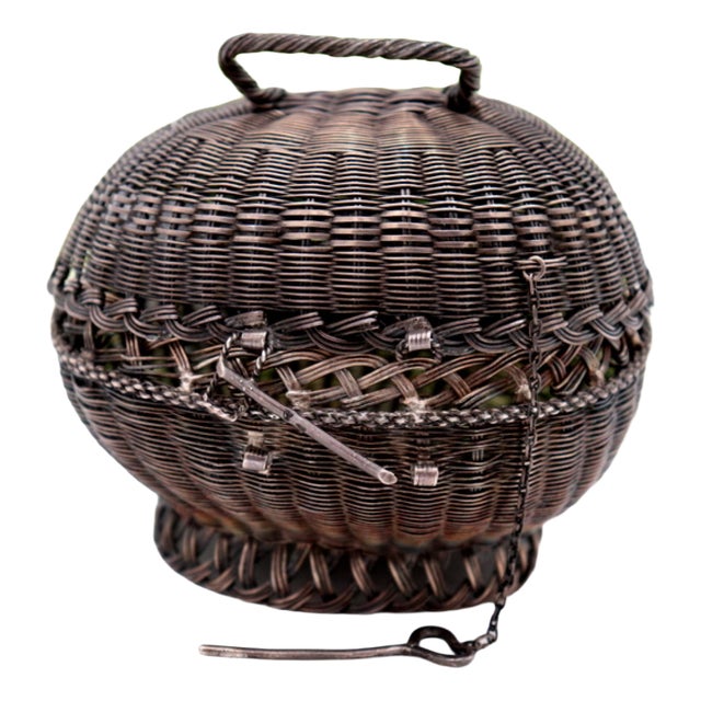 Basket-Shaped Silver Wire Box with Handle and Sliding Closure System For Sale