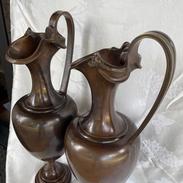 Neoclassical Pair of 1900s Classic European Bronze Antique Ewers For Sale - Image 3 of 12